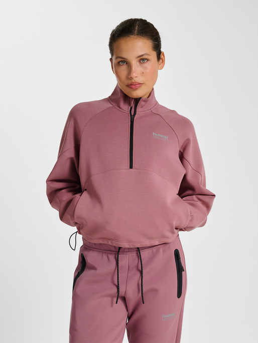 hmlTECH FLEECE WOMEN BOXY HALF ZIP, WISTFUL MAUVE, model