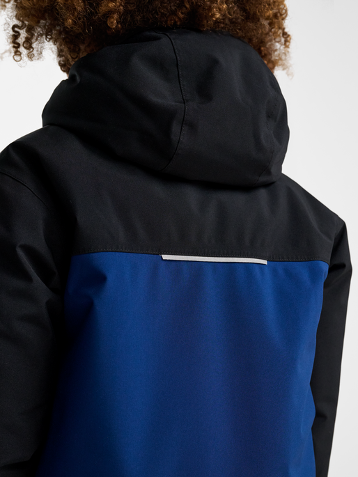 hmlJR BLOCK JACKET WP, ESTATE BLUE, model