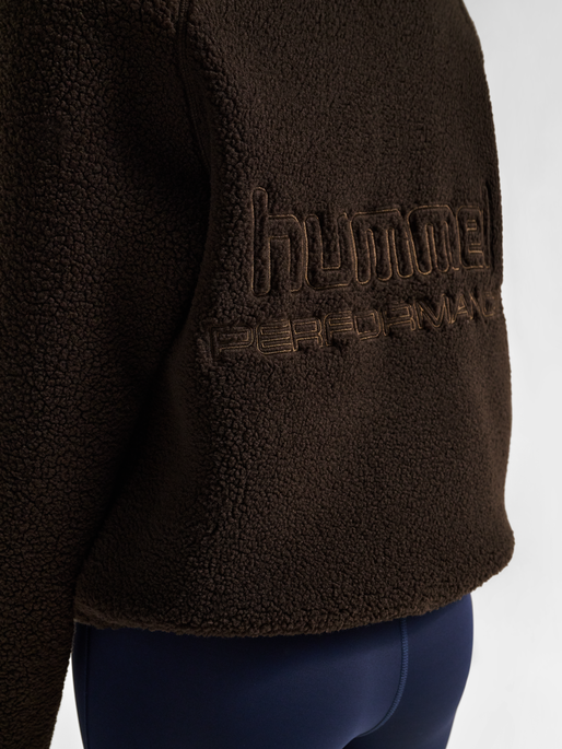 hmlPULSE FLEECE W PULLOVER, AFTER DARK, model