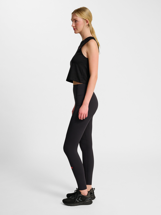 hmlHIIT CROPPED W MUSCLE TANK TOP, BLACK, model