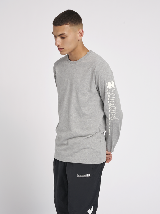 hmlLGC CRAIG T-SHIRT L/S, 2006, model