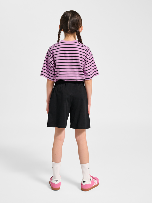 hmlJR LOOSE STRIPED SET BEE, SMOKY GRAPE, model