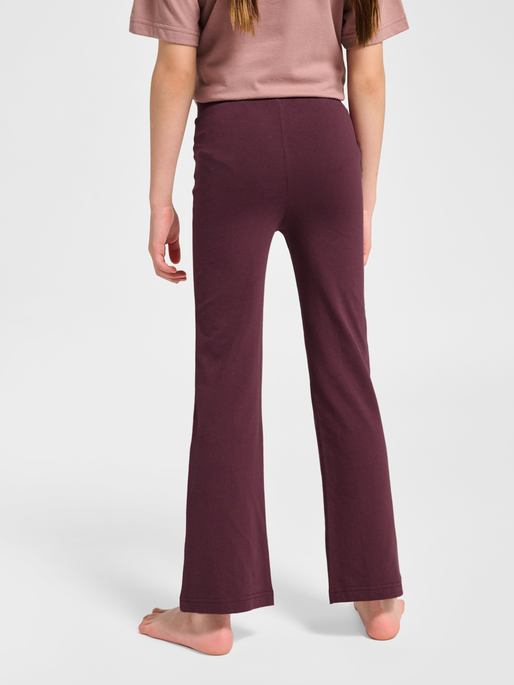 hmlJR FLARE TIGHTS, VINEYARD WINE, model