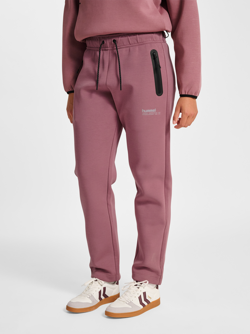 hmlTECH FLEECE W PANTS, WISTFUL MAUVE, model