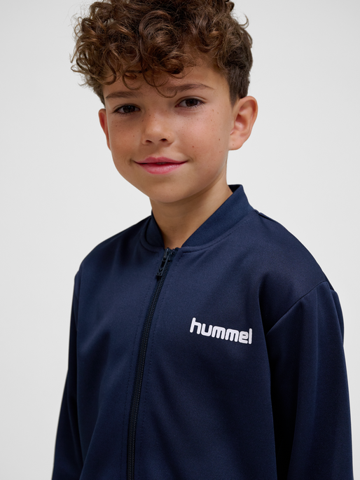 hmlTUKAS TRACKSUIT, BLACK IRIS, model