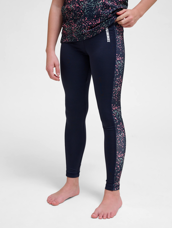 hmlSANNE TIGHTS, PARISIAN NIGHT, model